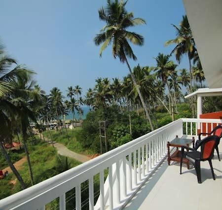 Lyba Homestay Thiruvananthapuram Dış mekan fotoğraf